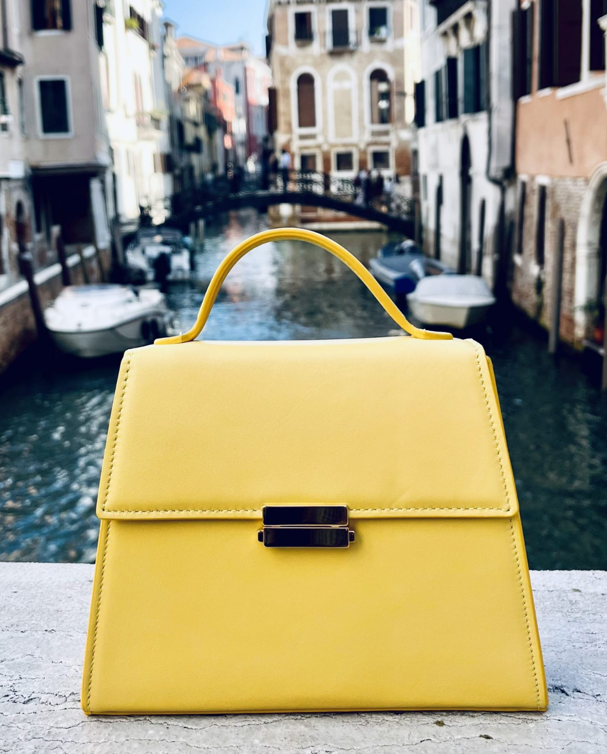 Elizabeth - Yellow