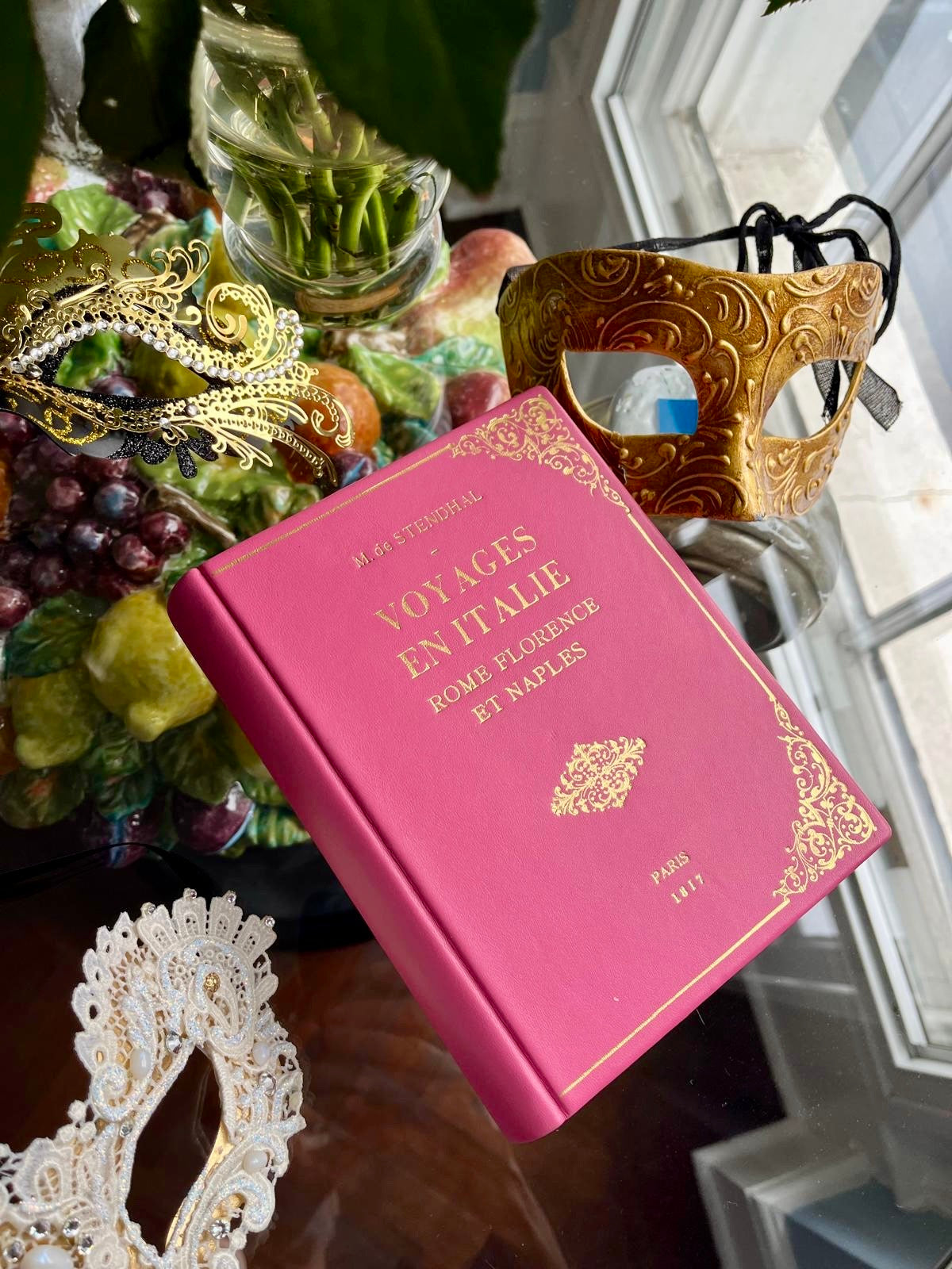 Voyages en Italie - leather Book Clutch