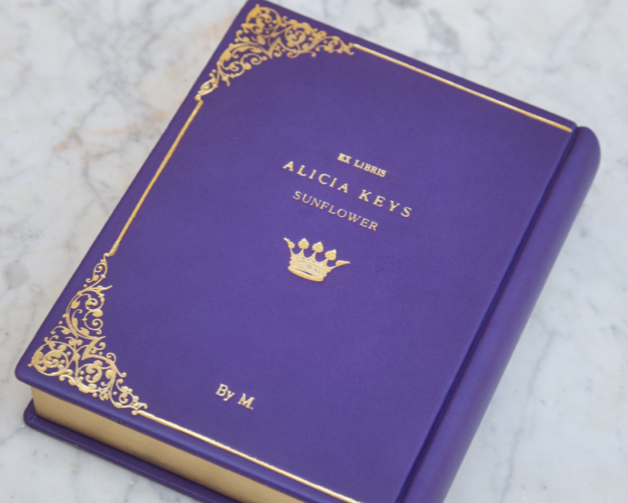 For-Alicia-Keys-custom-made-By-M-book-clutch hand crafted in a italian bookbindery in italy designed by Maria Marigliano Caracciolo