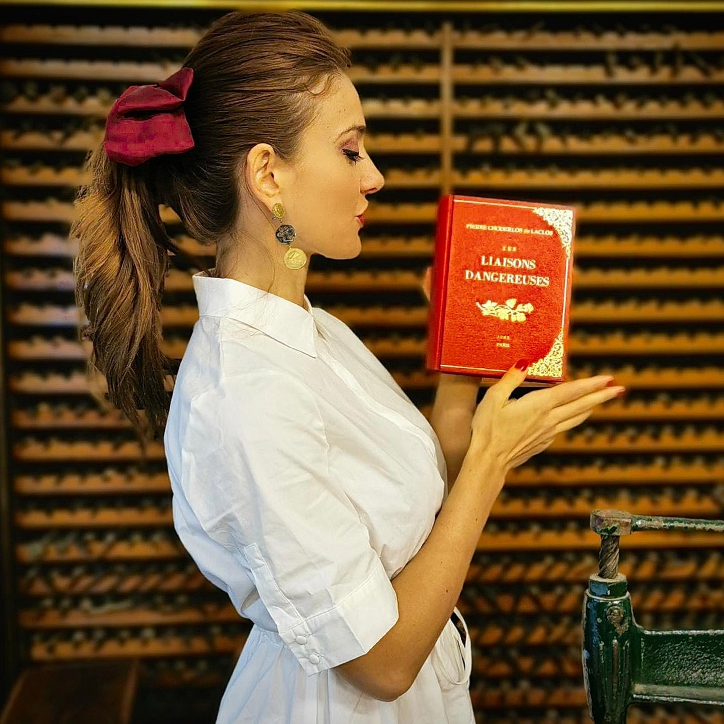 Les Liaisons Dangereuses - leather Book Clutch