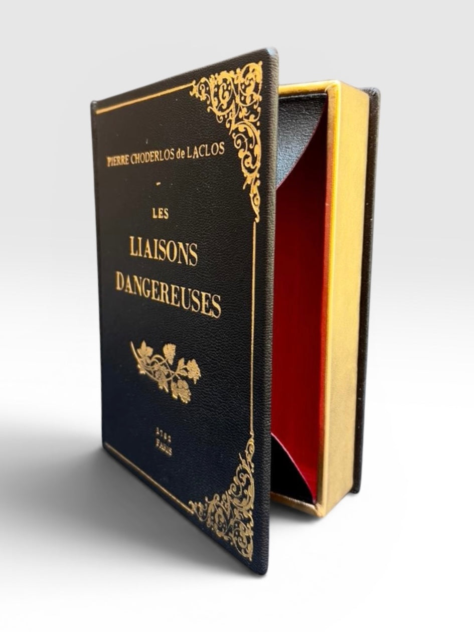 Les Liaisons Dangereuses - leather Book Clutch