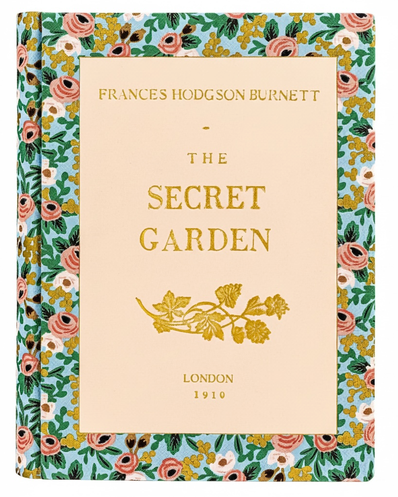 Book-clutch By M. Design cover of 'The Secret Garden' by Frances Hodgson Burnett with floral design and gold leaf